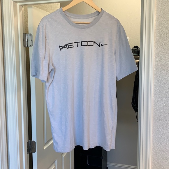 metcon shirt